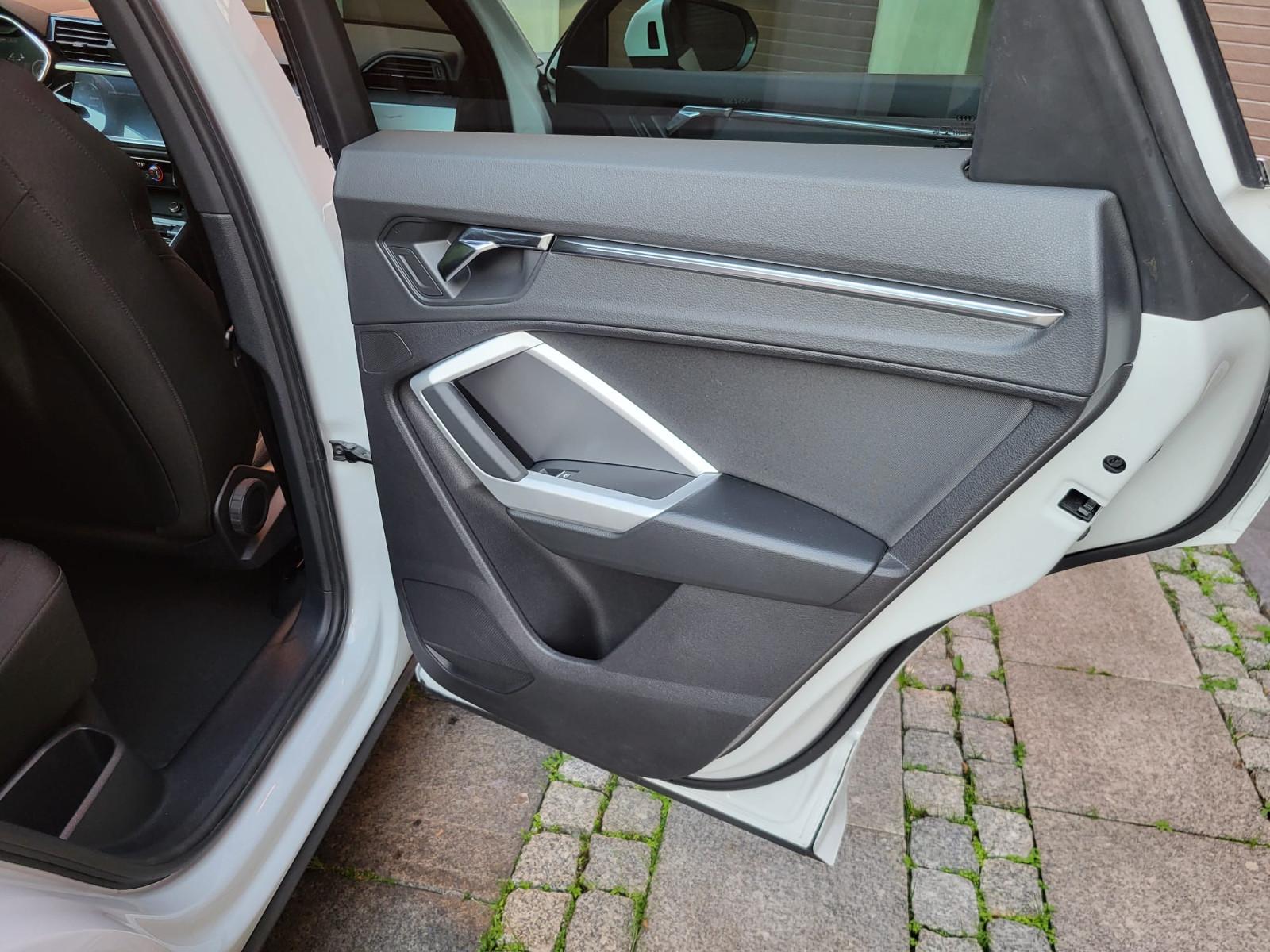 Audi Q3 35 TFSI S line