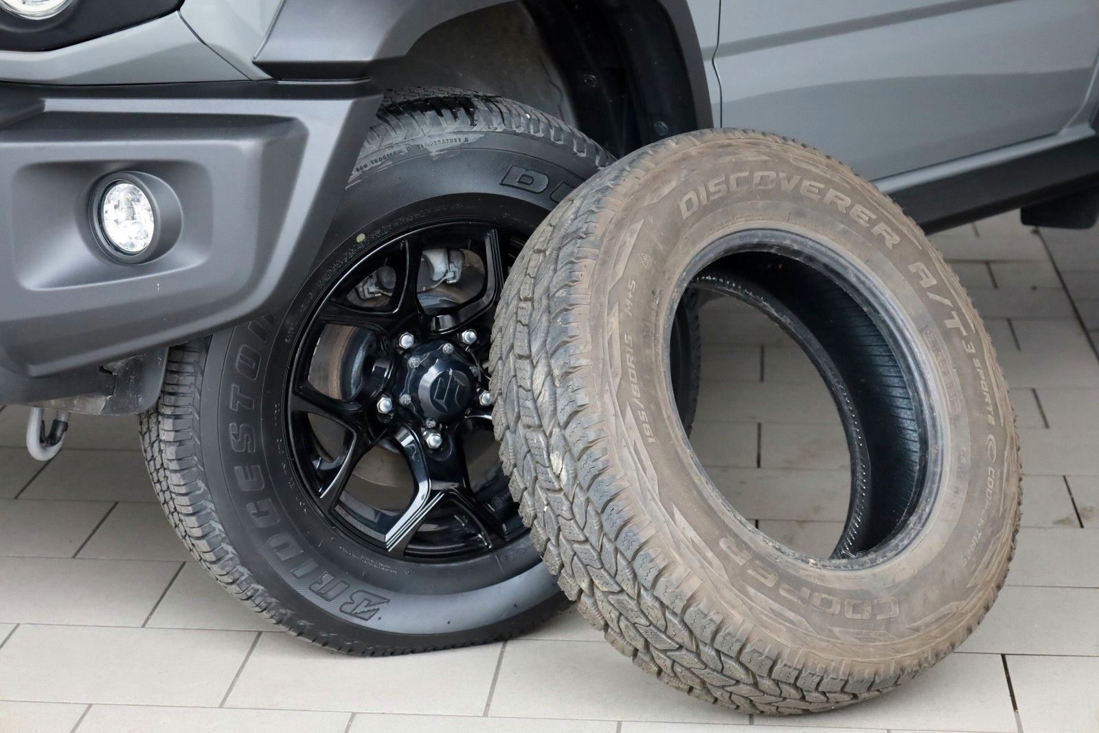 Fahrzeugabbildung Suzuki Jimny Comfort AllGrip NFZ,Navi,Kamer,4 Sitze,AHK