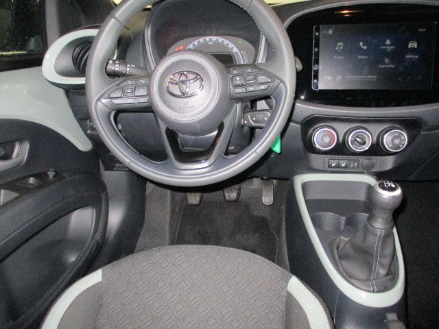 Fahrzeugabbildung Toyota Aygo X Team D