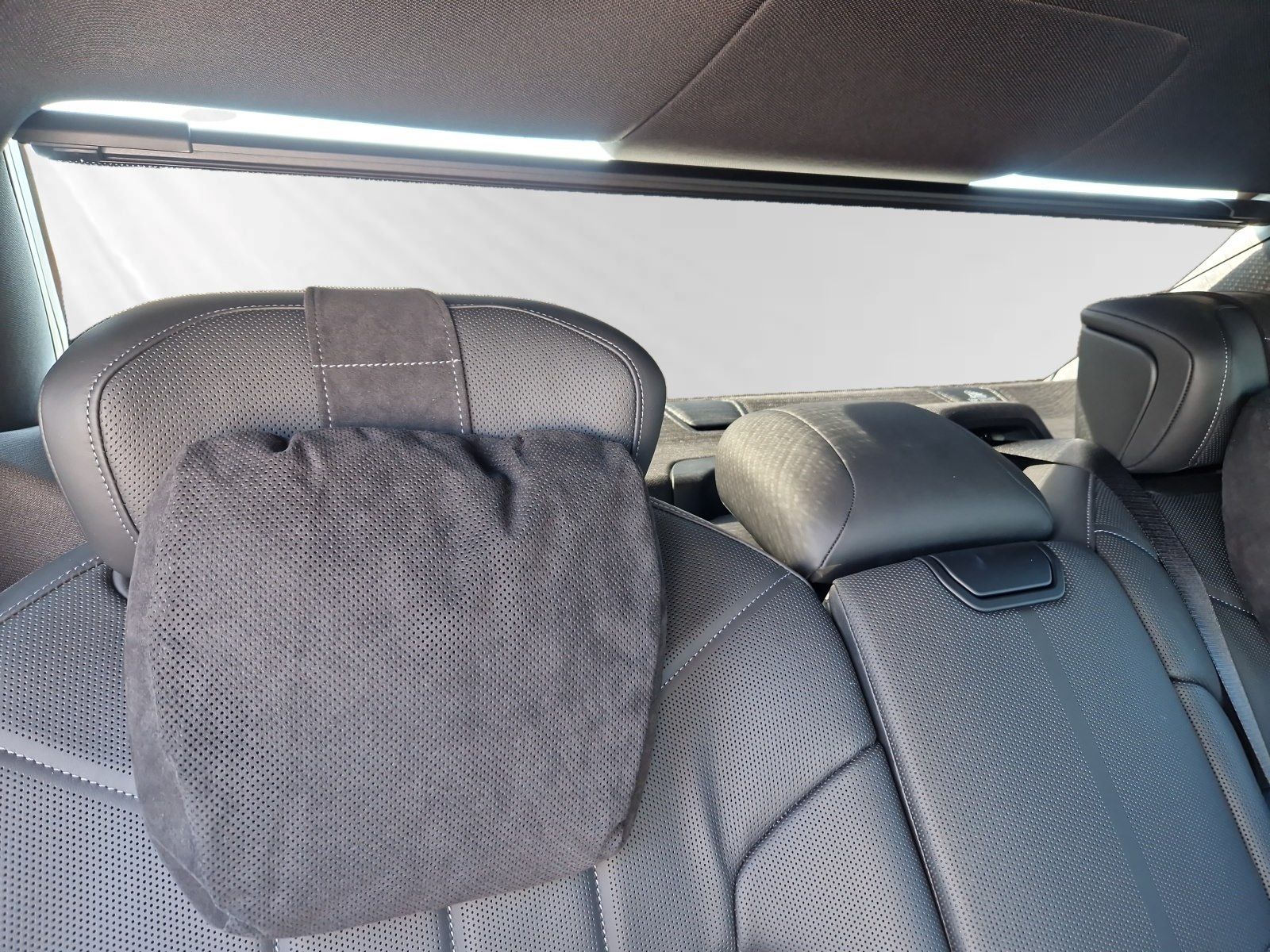 BMW 750 - Bild 21