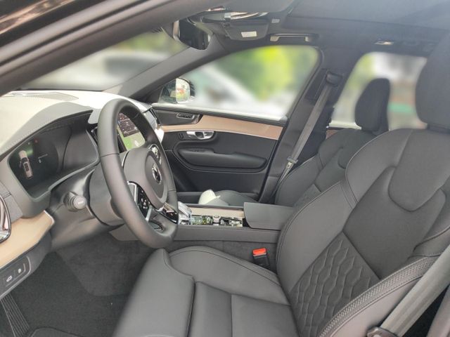 VOLVO XC 90 (Bild 11 von Array)