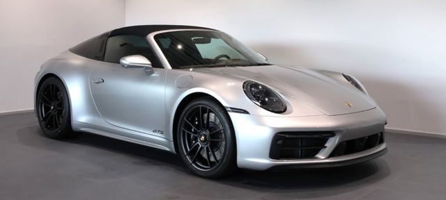 Porsche 992 Targa 4 GTS*BOSE*18Way-Memory*360grad*ACC*