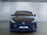 MG4 Luxury / 64 kWh / Navi / SHZ / 360°-Kamera - gebrauchte MG MG4 aus dem Jahr 2024