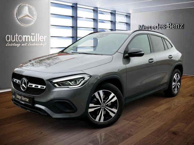 Mercedes-Benz GLA 200 PROGRESSIVE+NIGHT+AHK+LED+EASYPACK+