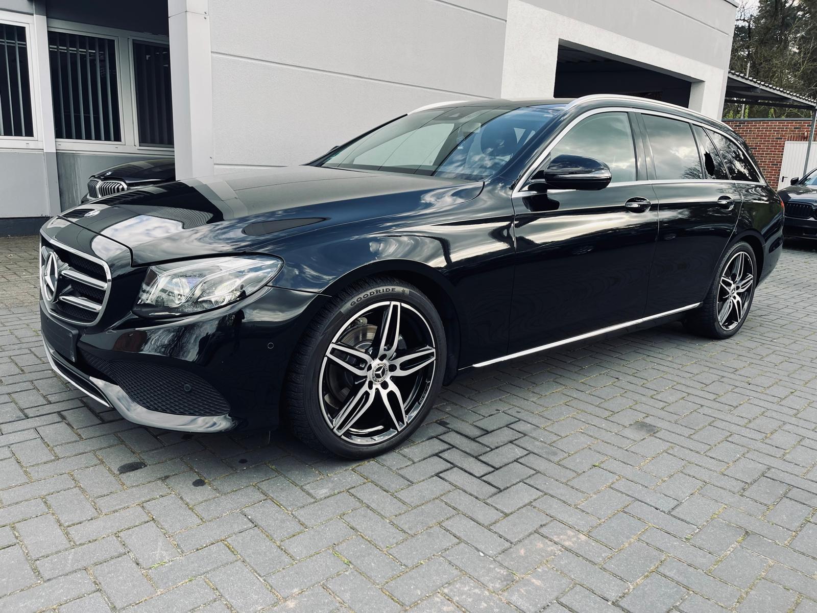 Mercedes-Benz E 220d  Burmester LED