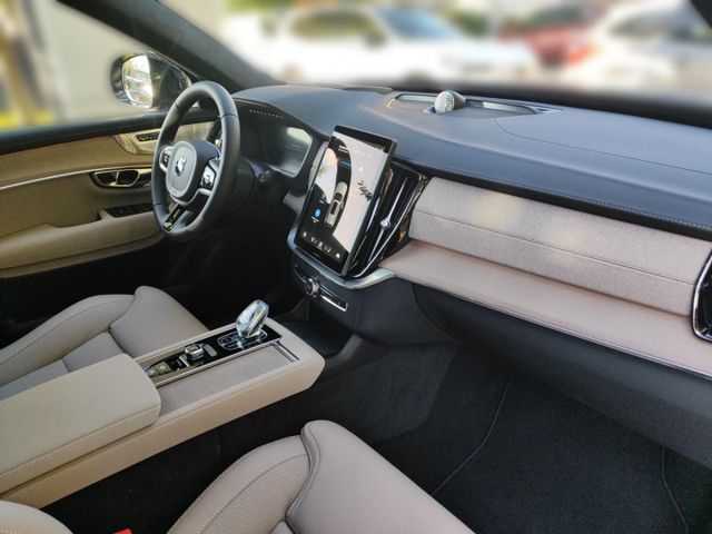 VOLVO XC 90 (Bild 19 von Array)