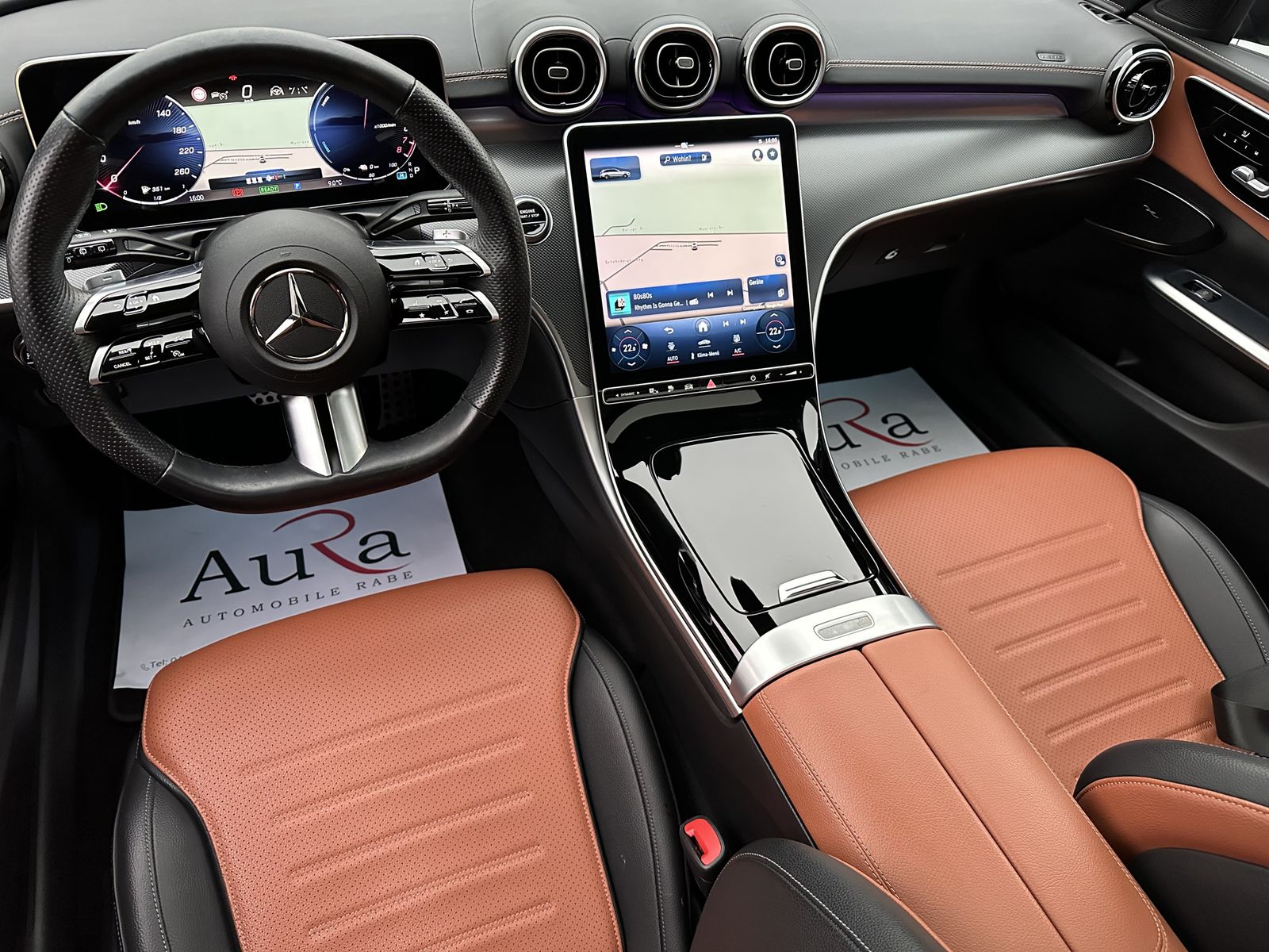 Fahrzeugabbildung Mercedes-Benz C 300e T AMG-Line NAV+LED+PANO+360°+DISTRONIC+PP