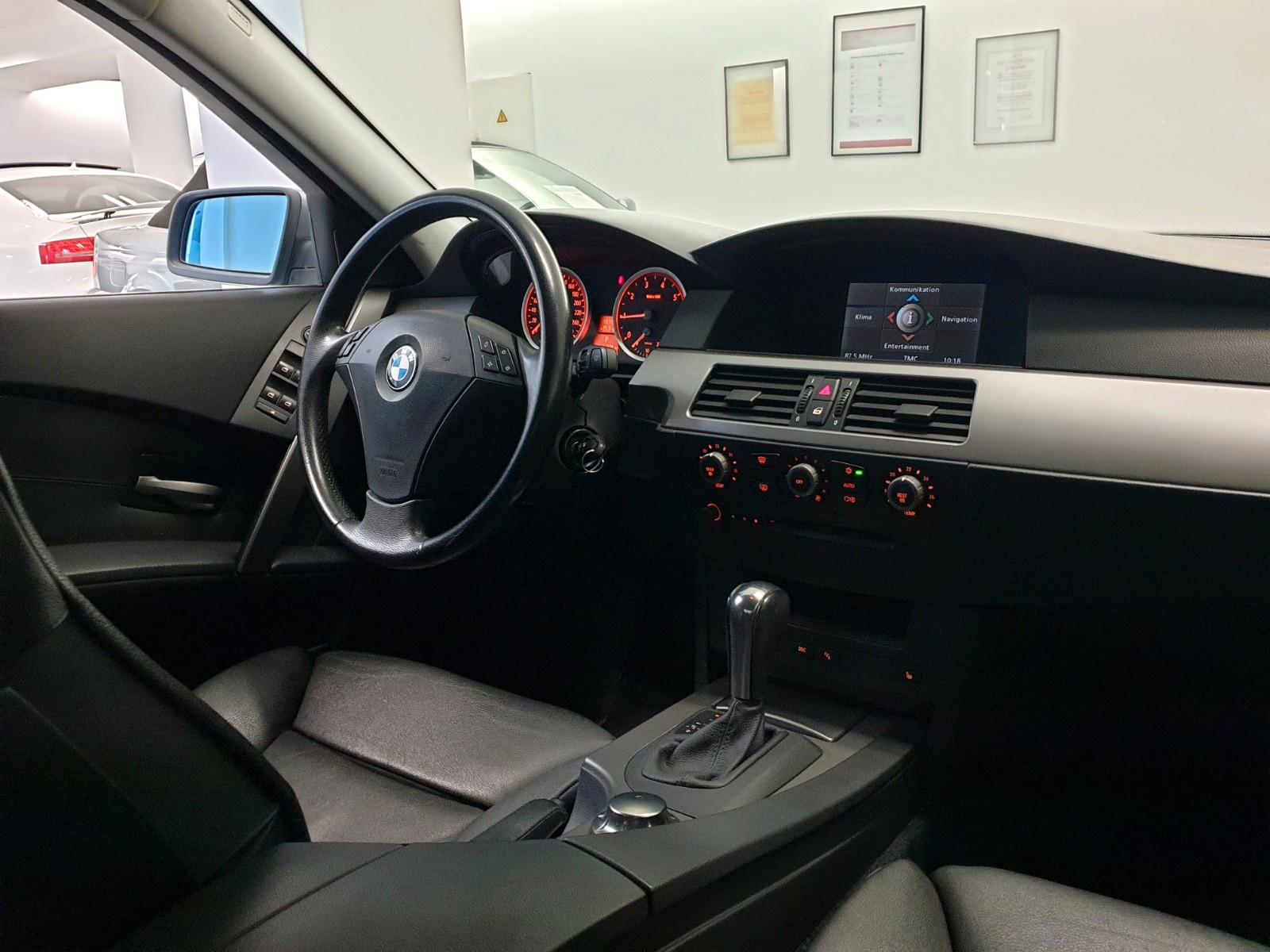 BMW 530i E60 231 ch 6 cylindres • Boîte auto • 106 400 km • Kit AC Schnitzer • Cuir • GPS • Xénon