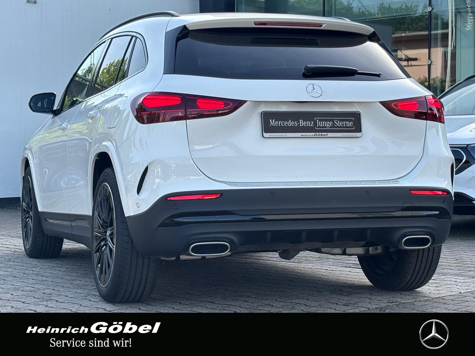 Fahrzeugabbildung Mercedes-Benz GLA 200 AMG-ADV+ AMB SPI KLG-KP LED KAM 20-ZOLL