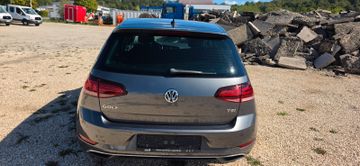 Volkswagen Golf - 3