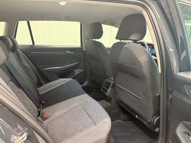 Golf VIII Variant Life 2.0 TDI DSG SHZ APP