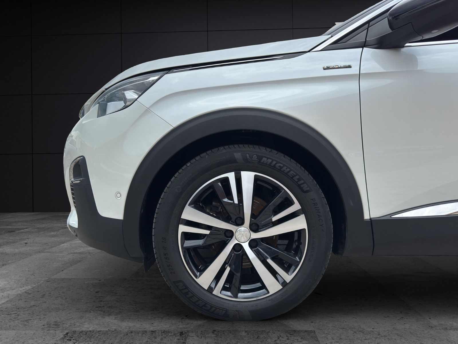 Fahrzeugabbildung Peugeot 3008 Allure*GT-Line*Navi*Pano*Spur*Totwinkel*360