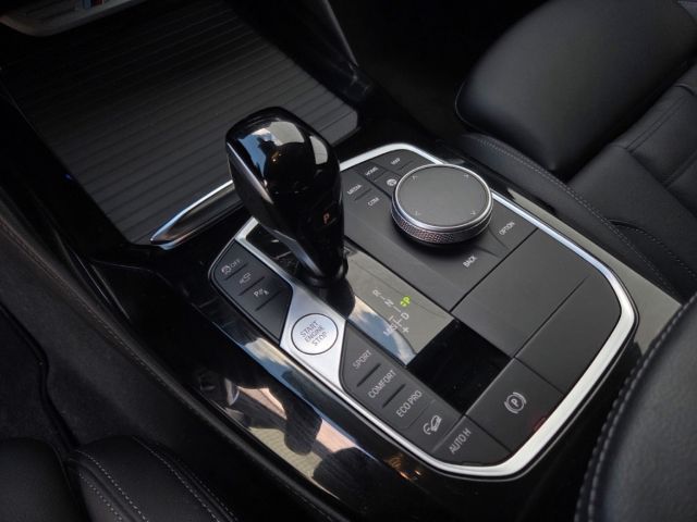 BMW X4 xDrive M40iA LkHZ AHK SHZ HUD H K LCProf foto 10