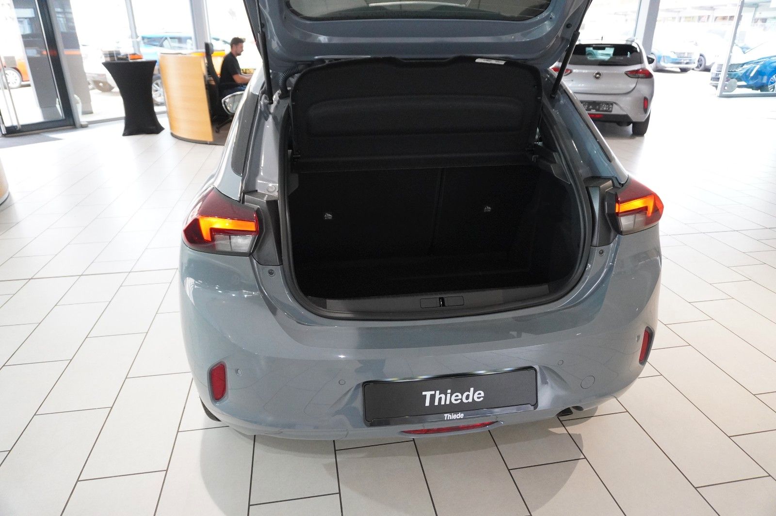 Fahrzeugabbildung Opel Corsa F 1.2T EDIT. 48V DCT NAVI/LED/SPORT/SH/DAB