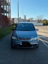Opel zafira - Opel Zafira Gebrauchtwagen in Freiburg