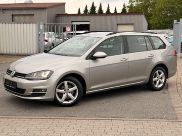 Volkswagen Golf - 2