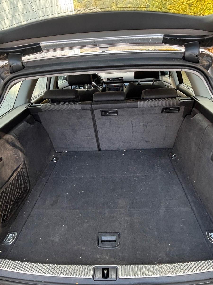 Audi A4 2005 — photo 6