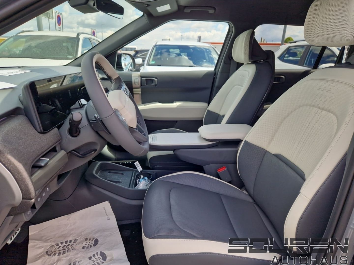 Fahrzeugabbildung Kia EV3 81,4  kWh Gewerbe GT-Line DriveWise + Komfor