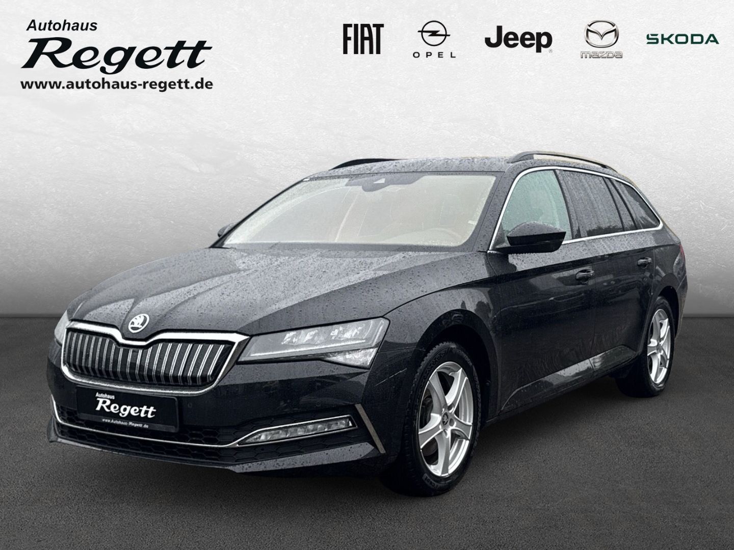 Skoda Superb Combi Ambition iV AHK. Standheiz. Abstand