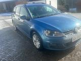 Volkswagen Golf 1.6 TDI 4MOTION BMT CUP Variant CUP - Volkswagen Golf: 6.4