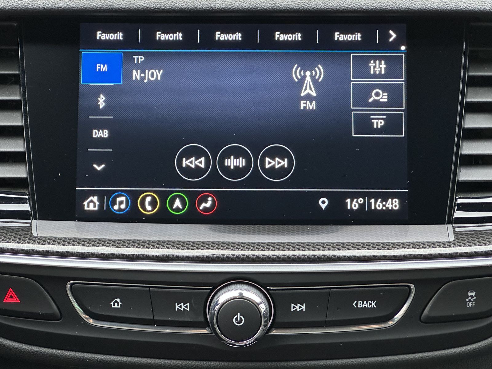 Fahrzeugabbildung Opel Insignia SpT 2.0 D Ultimate OPC+NAV+LED+AHK+20ZO