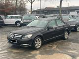 Mercedes-Benz C 220 C Limousine C 220 CDI BlueEfficiency - Mercedes-Benz C 220: Cdi Blueefficiency