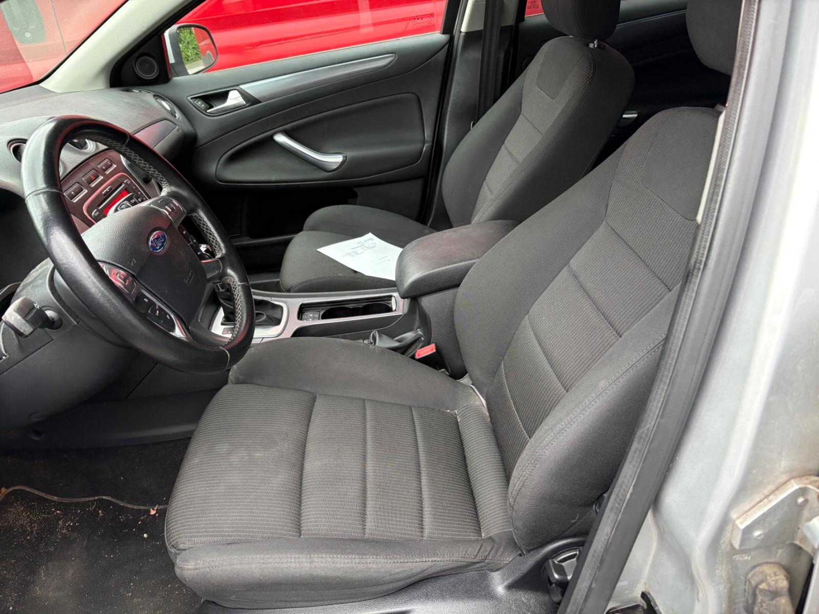 Ford Mondeo 2012 — photo 6