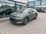 Volkswagen Tiguan 1.5 eTSI 96 kW Life - Volkswagen: 1.9