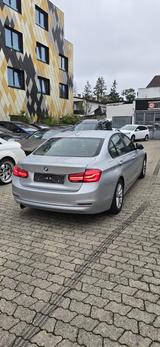 BMW 318i Sport Line Sport Line - BMW 318 Gebrauchtwagen in München