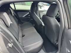 Fahrzeugabbildung Astra L Edition