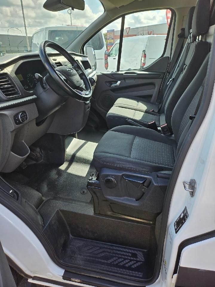 Fahrzeugabbildung Ford Transit Custom Kasten 300 L1