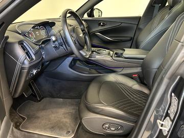 صورة 9 لـ 2020 Aston Martin DBX