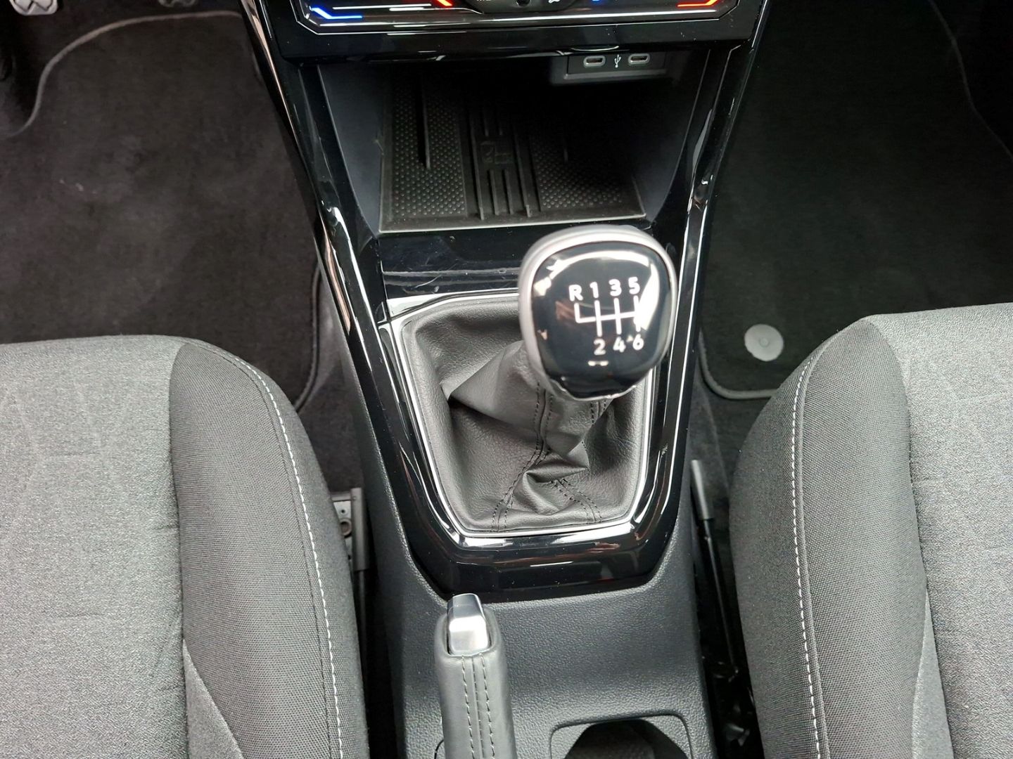 T-Cross 1.0 TSI Life *NAVI*KAMERA*ACC*