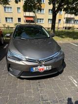 Toyota Corolla 1,6-l-Valvematic Multidrive S Editio... - Toyota Corolla mit Benzin-Antrieb: Limousine, Automatik, 1.6