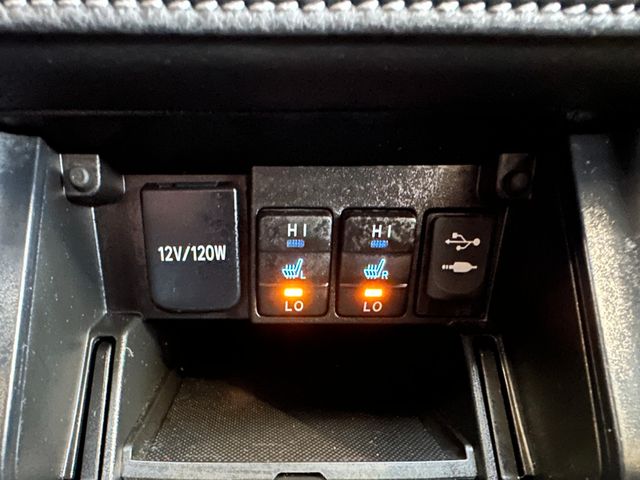 Toyota Auris Touring Sports Executive *2. Hand*AHK*Navi