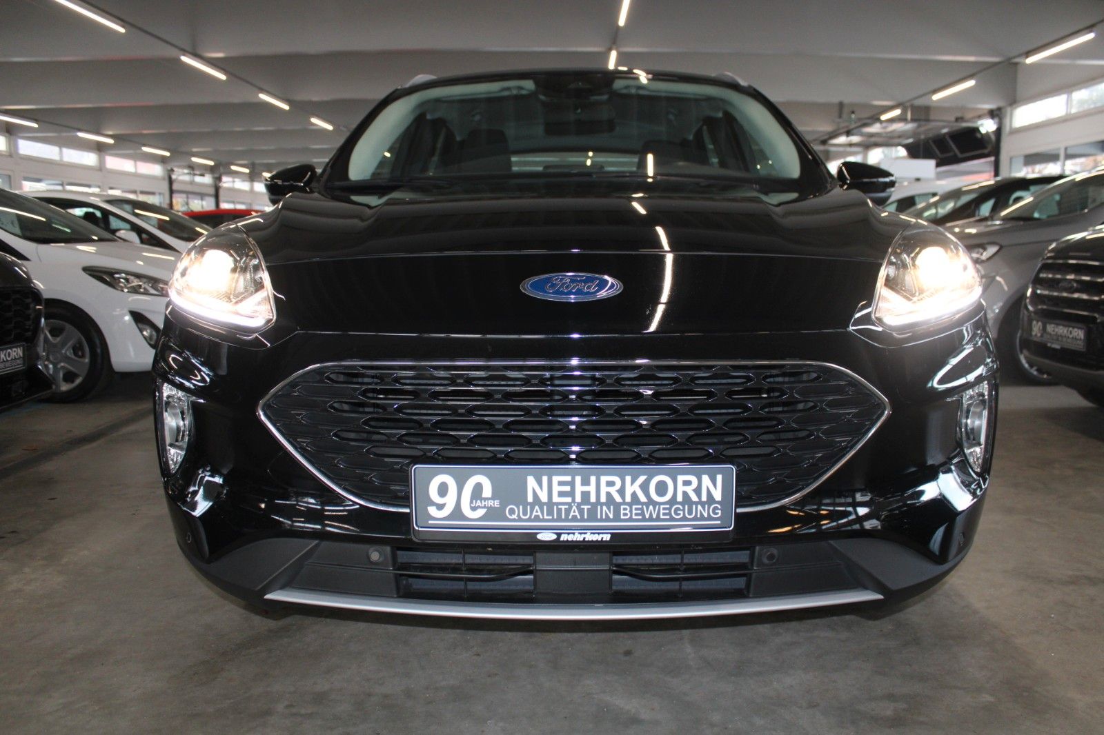 Fahrzeugabbildung Ford Kuga PHEV Aut. Cool&Connect + Winter Paket