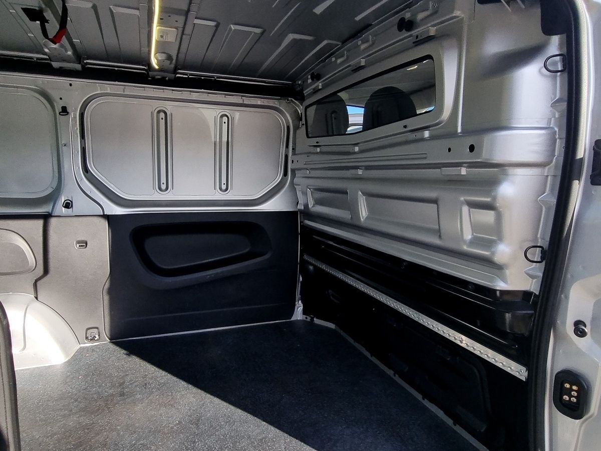 Fahrzeugabbildung Renault Trafic Lkw Komfort L1H1 3,0t Energy dCi 145