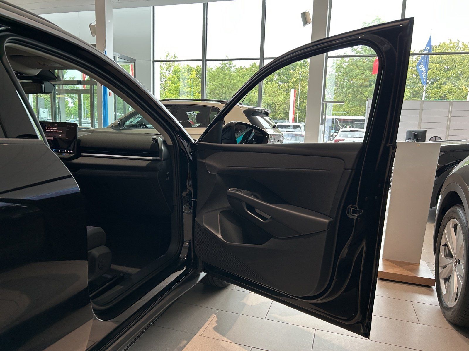 Volkswagen T-Roc - Bild 19