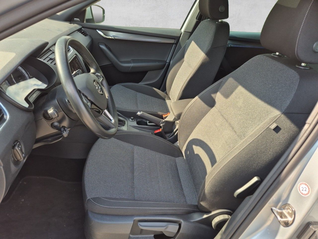 Fahrzeugabbildung SKODA Octavia Combi TDI DSG Soleil AHK Panoramadach