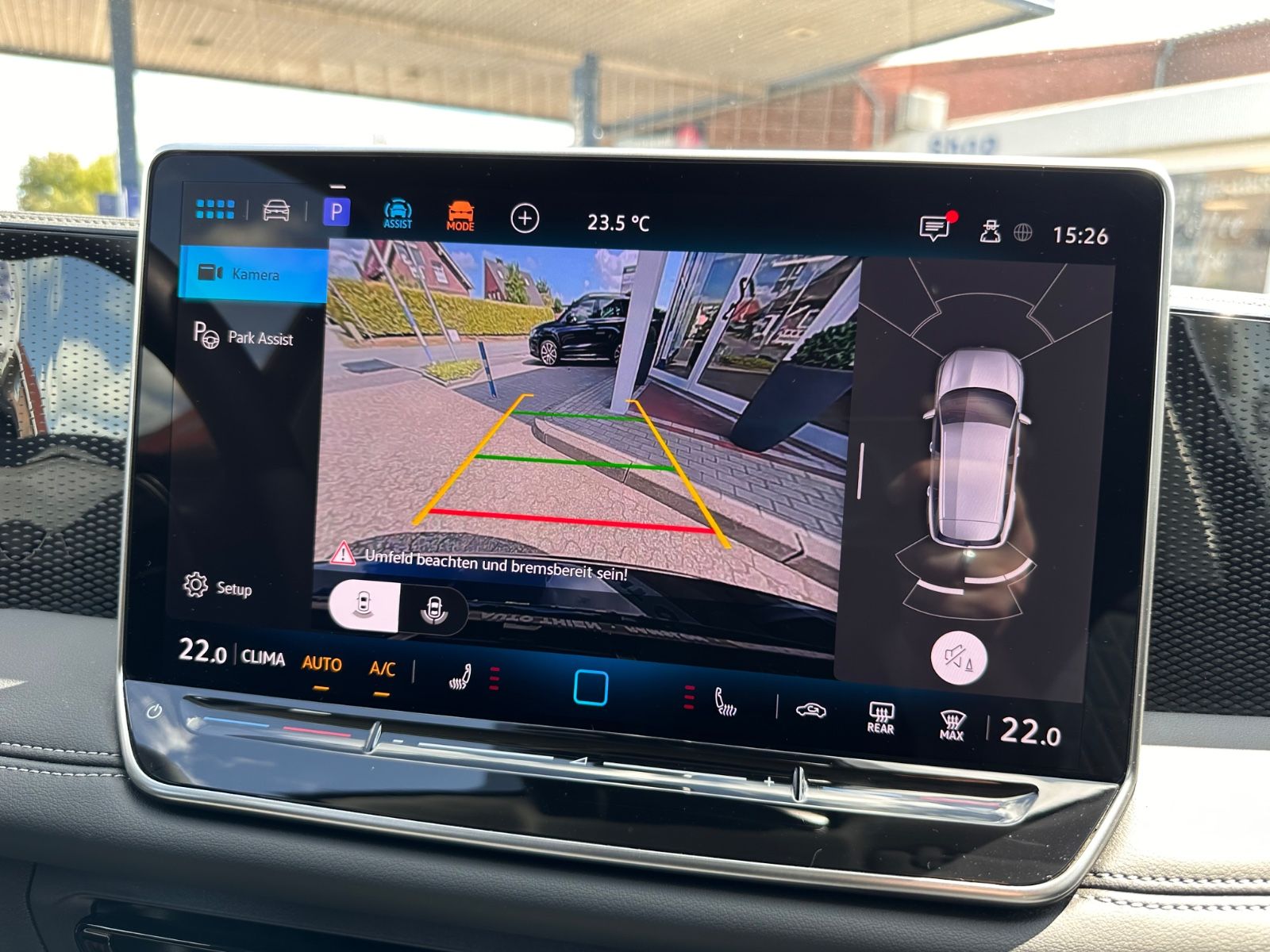 Fahrzeugabbildung Volkswagen Tiguan 1.5 eTSI Life DSG ACC/LED/RFK/SHZG