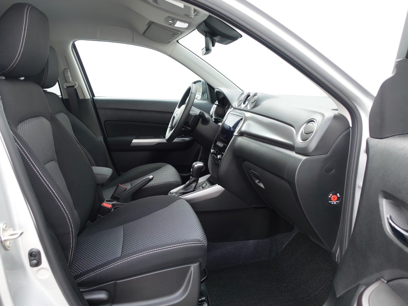 Fahrzeugabbildung Suzuki Vitara Comfort 1.5 AUTOMATIK,Navi,Kamera,Sitzhzg