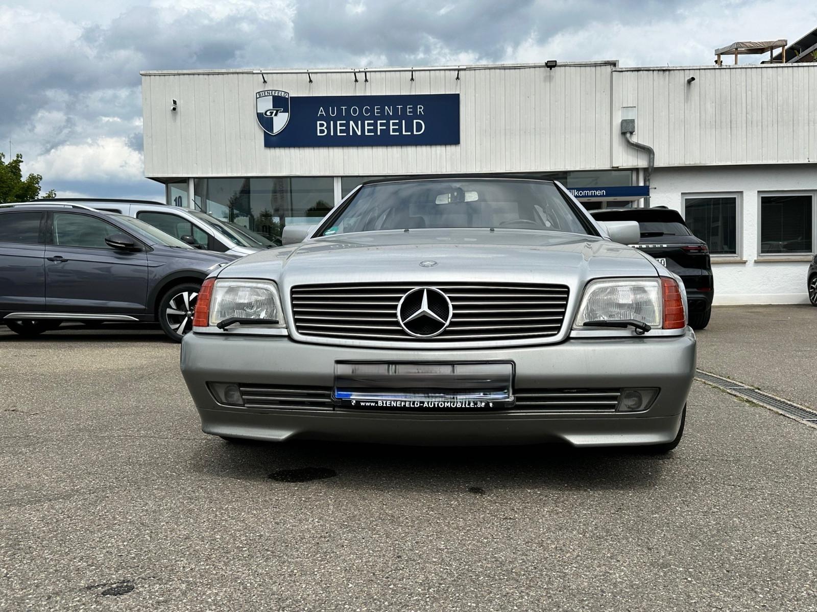 Mercedes-Benz SL 300 mit Oldtimergutachten