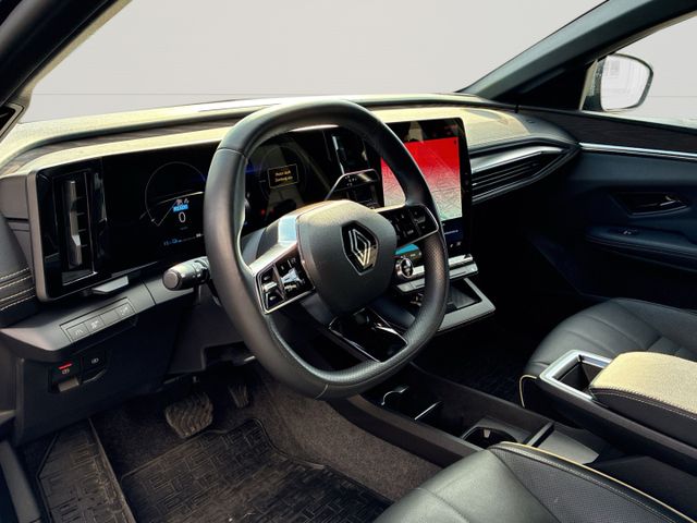 Renault Megane E-Tech Iconic 360+ACC+HarmanKardon+digita