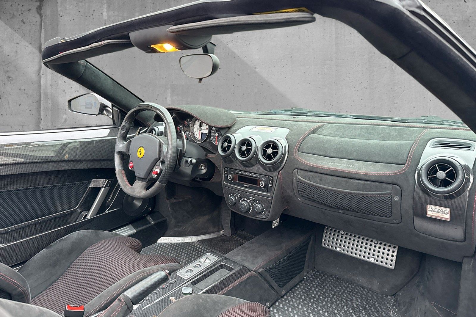 Fahrzeugabbildung Ferrari 430 Scuderia Spider 16M*dt. Auto*1.Hd*FullCarbon