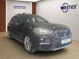 BMW X1 xDrive 20 i xLine Park-Assistent HUD Panorama - BMW: Assist