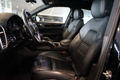 PORSCHE Cayenne S | InnoDrive | Pano | Matrix | AHK PORSCHE Cayenne S | InnoDrive | Pano | Matrix | AHK