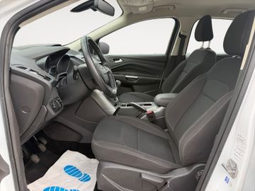 Ford Kuga - 8