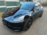 Tesla Model Y Performance , 21" Alu, Navi,Dual AWD - Tesla Model Y in Oberhausen