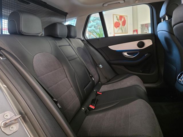 MERCEDES-BENZ C 220 — Foto 28