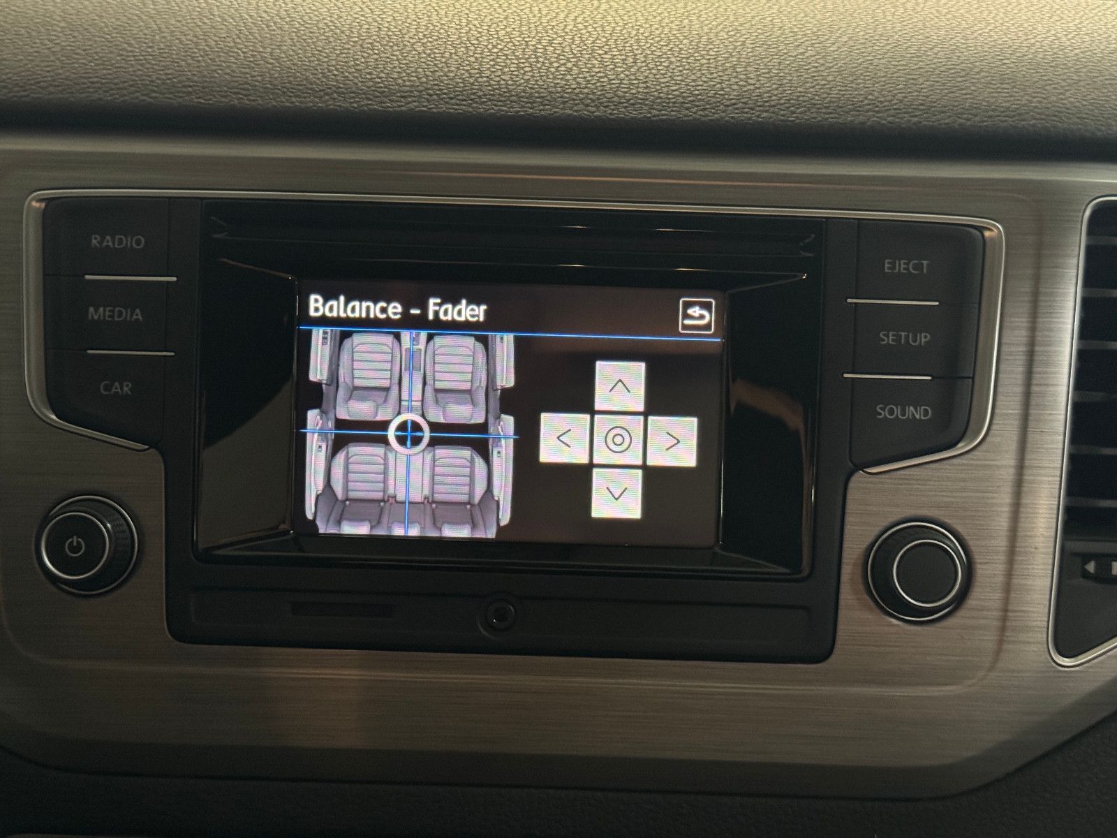 Fahrzeugabbildung Volkswagen Golf 7 TSI SPORTSVAN COMFORTLINE MEDIA PAKET 1.H